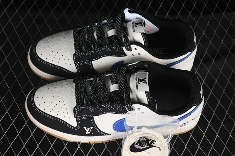 All Categories Nk SB Dunk Series Nk SB Dunk Low High-end Customized Low-top Shoes Nike SB Dunk Low LV Co-branded Beige Basket Raw Rubber Anniversary High-end Customized Low-top Casual Shoes JP1628-003
